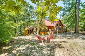Broken Bow Rental Cabin with Hot Tub and Bar